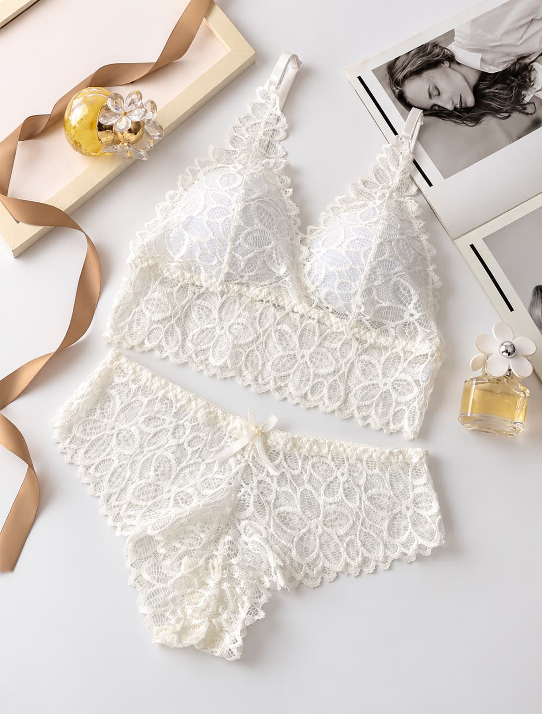 French-Inspired Wireless Lace Bra & Panty Set – White